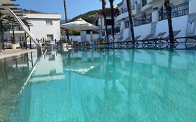 Hotel Xanadu
